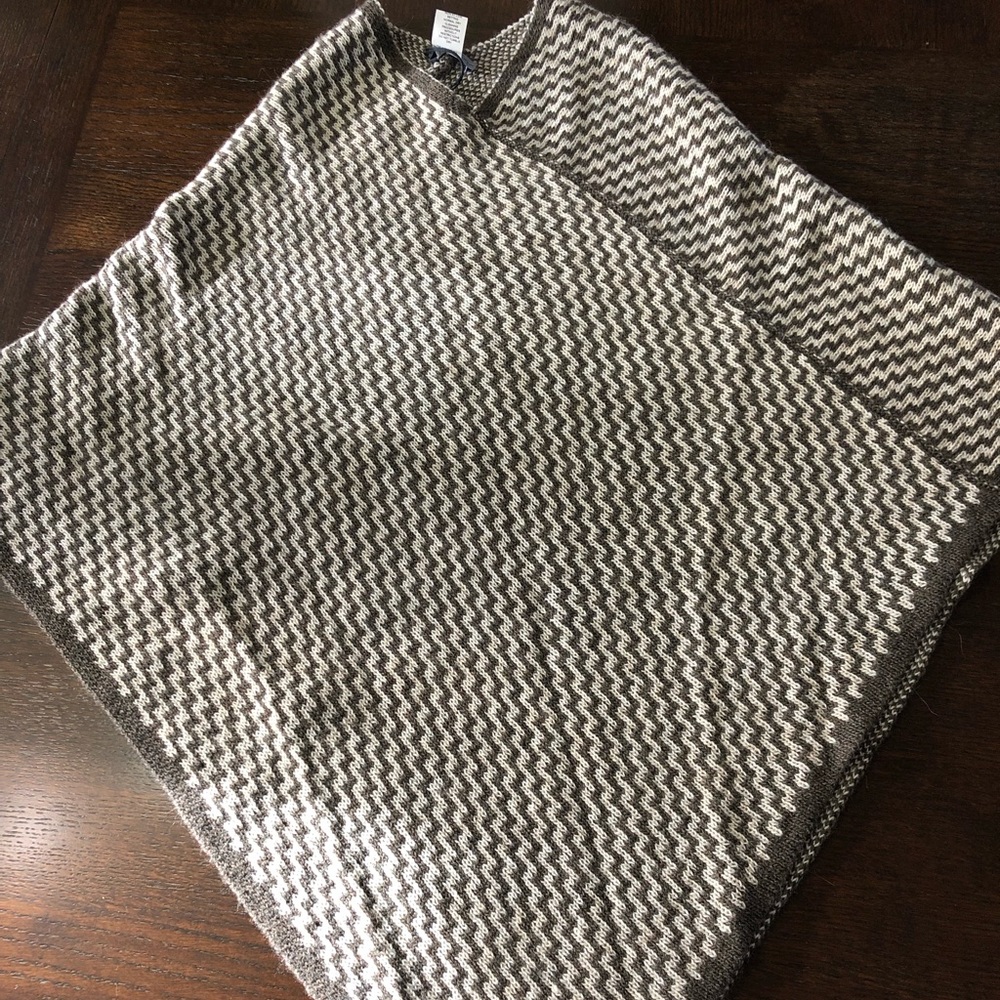 Cozy Poncho-Made in Italy